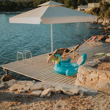Mara'S Coast - Ciara Villa Drage Dış mekan fotoğraf