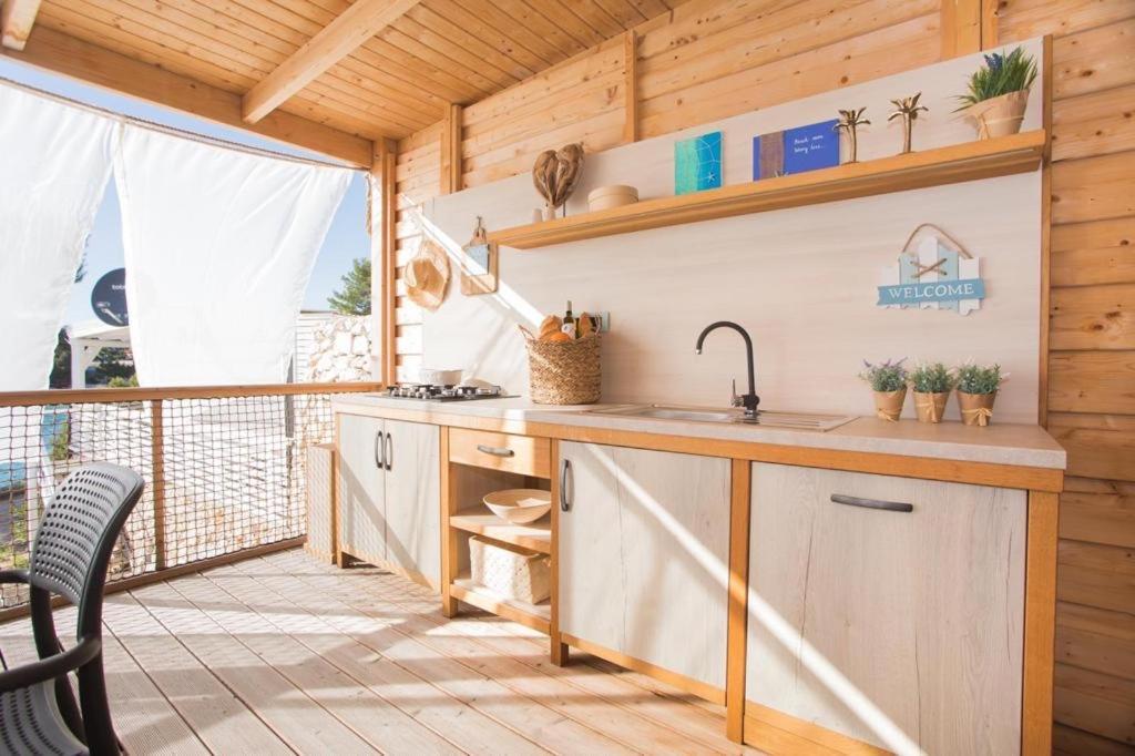 Mara'S Coast - Ciara Villa Drage Dış mekan fotoğraf